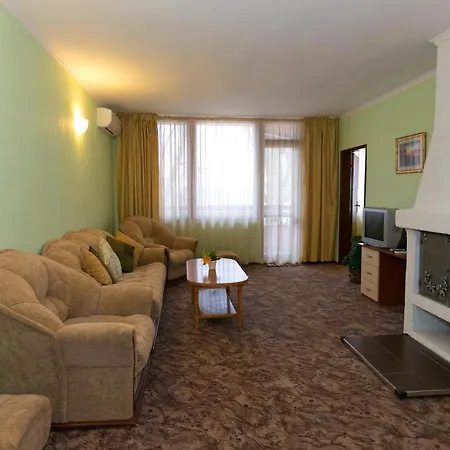 Complex Fazanaria 3* Pazardsjik
